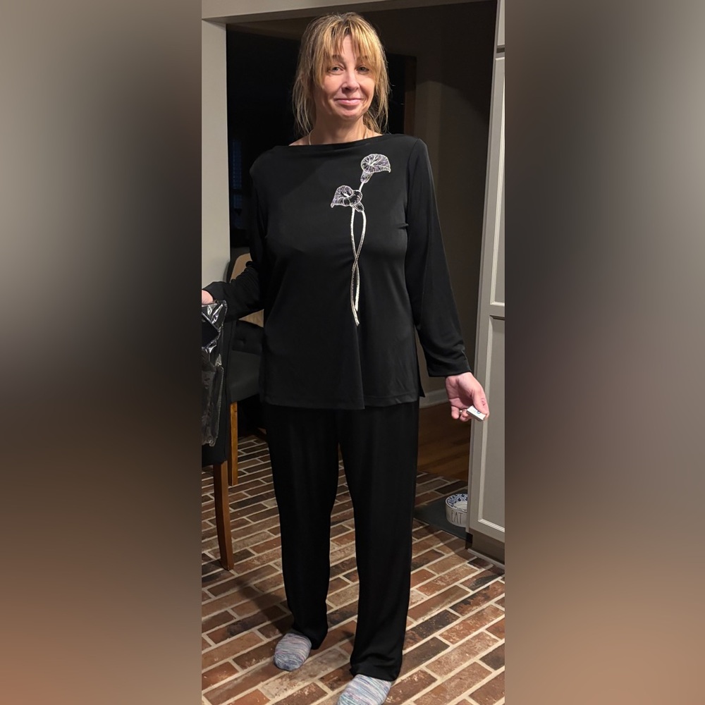 Elegant Black Coordinated Women's Pant Set